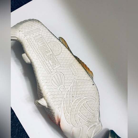 Fish theme Mens slip-on sandals. (10-10.5 M) - Picture 4 of 4